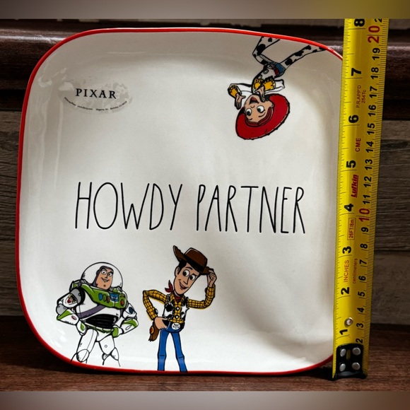 Super Cute 🥰 Rae Dunn Disney Pixar HOWDY PARTNER Toy Story Ceramic Platter Plate - Picture 4 of 7